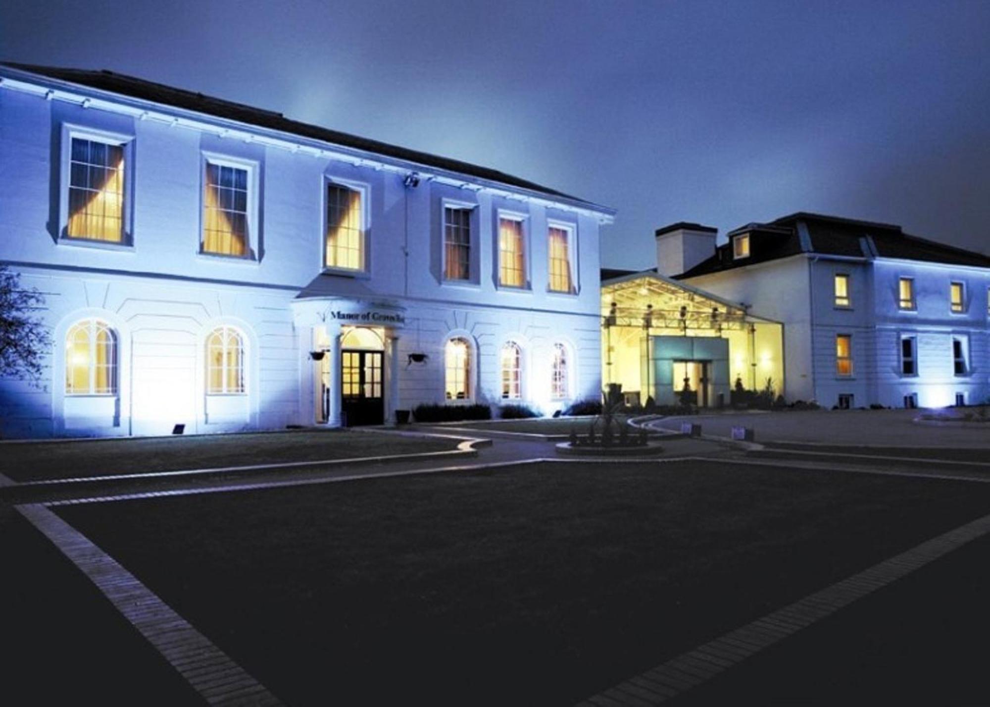Manor Of Groves Hotel, Golf & Health Club Sawbridgeworth Bagian luar foto