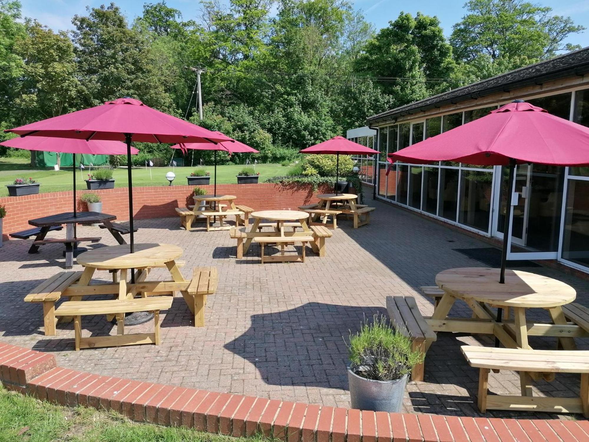 Manor Of Groves Hotel, Golf & Health Club Sawbridgeworth Bagian luar foto