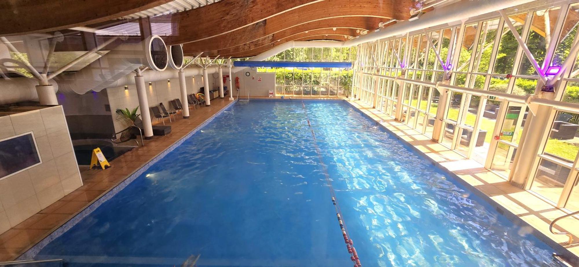 Manor Of Groves Hotel, Golf & Health Club Sawbridgeworth Bagian luar foto