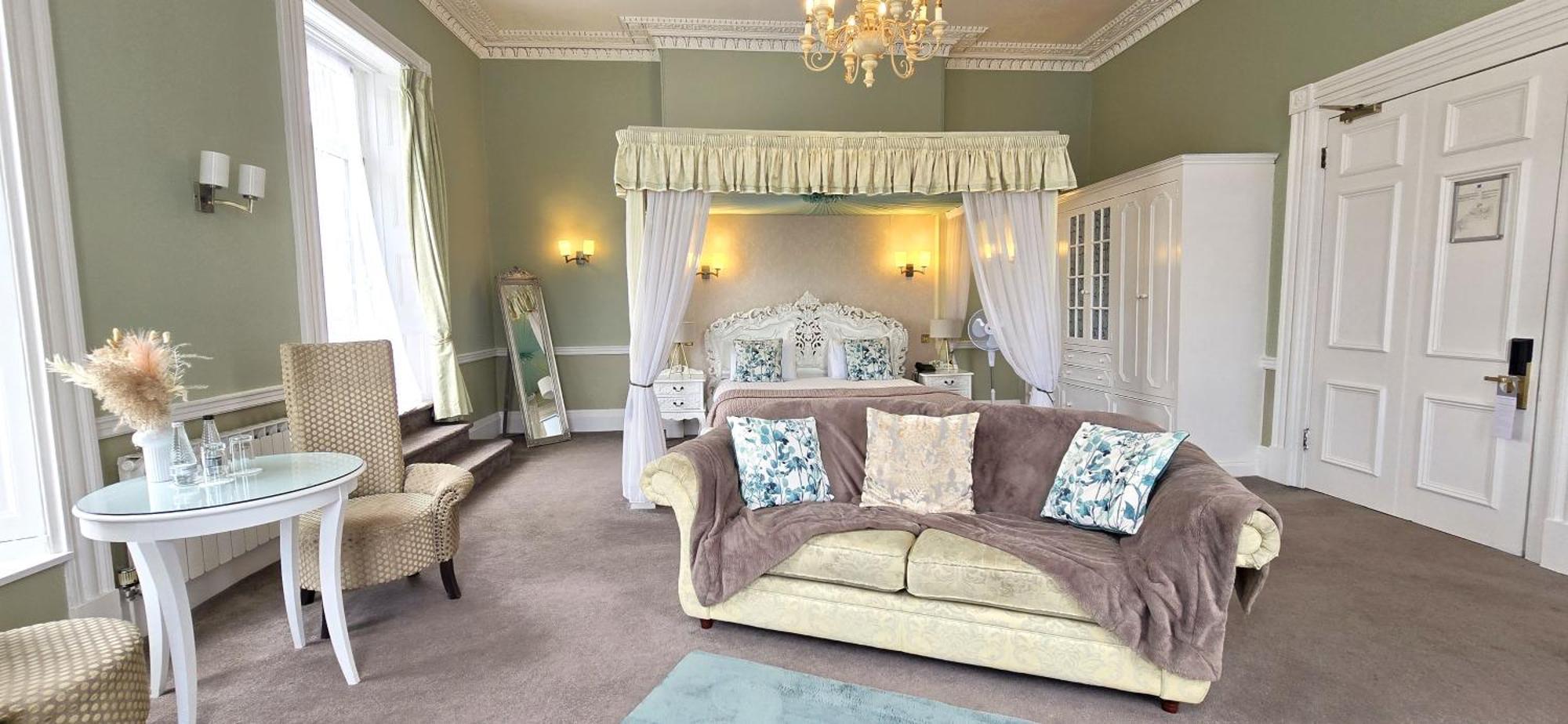 Manor Of Groves Hotel, Golf & Health Club Sawbridgeworth Bagian luar foto