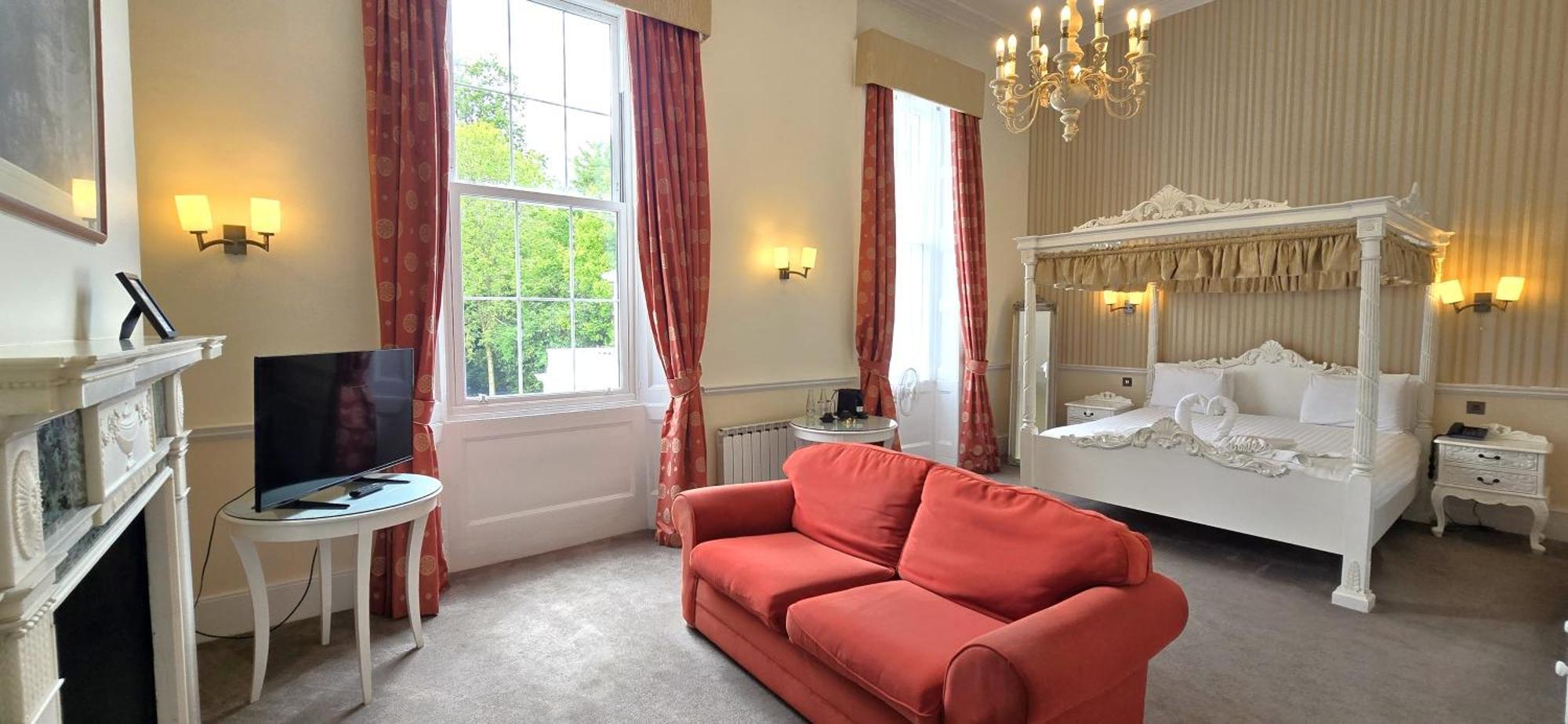 Manor Of Groves Hotel, Golf & Health Club Sawbridgeworth Bagian luar foto
